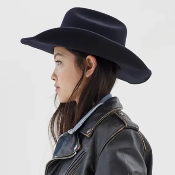 NEW w/ TAGS Wool Cowboy hat in black from Urban outfitters - Picture 6 of 6